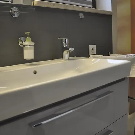 Apartament Miamar *